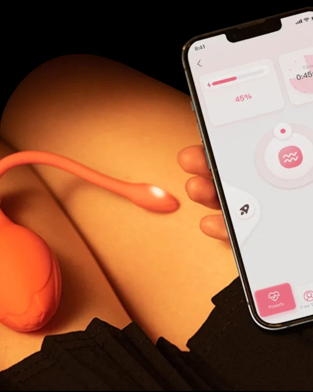 Vibrador Lili naranja de silicona suave con 9 modos de vibración, controlado por app. Éxtasis Boutique.